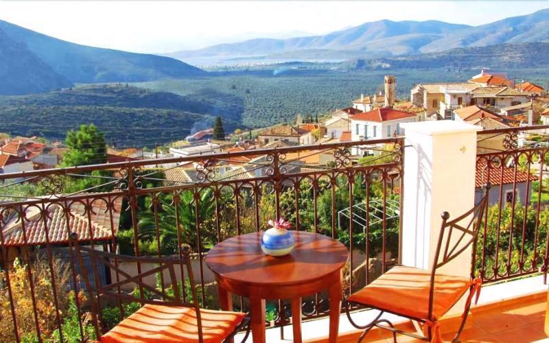 Xenonas Chrisso Hotel Delphi Ngoại thất bức ảnh