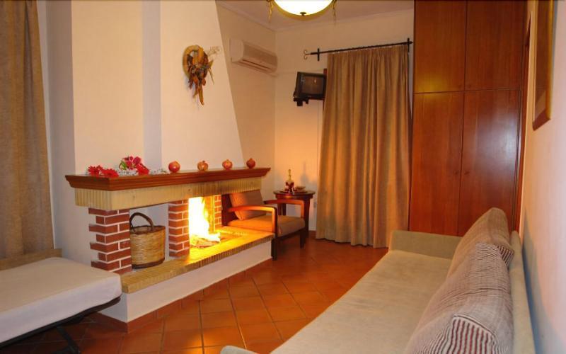 Xenonas Chrisso Hotel Delphi Ngoại thất bức ảnh